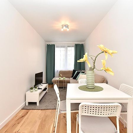 Rental Apartment Obrzezna Warschau Buitenkant foto