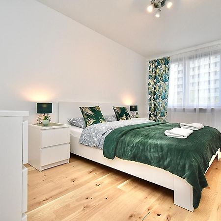 Rental Apartment Obrzezna Warschau Buitenkant foto